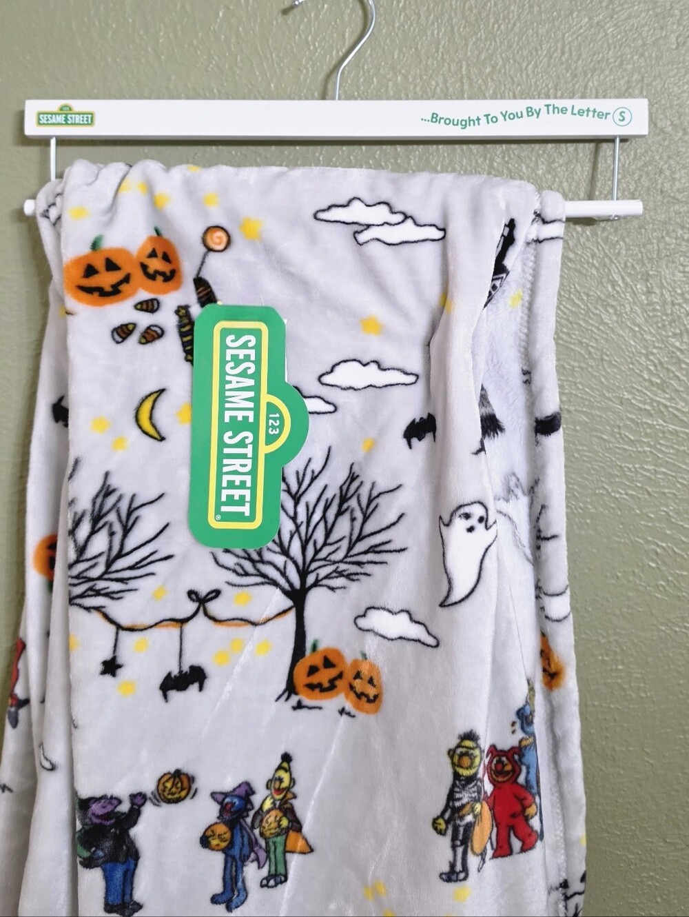 Sesame Street Halloween Plush Throw